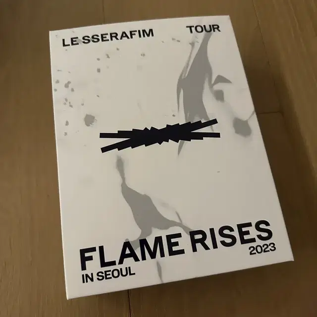 르세라핌 2023 투어 dvd 포토북 FLAME RISES IN SEOU