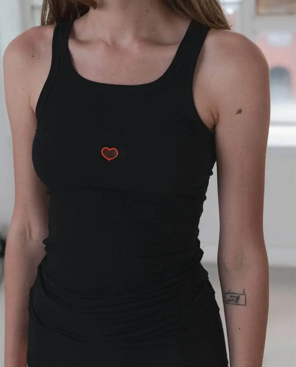 베이스레인지 Heart Tank Black