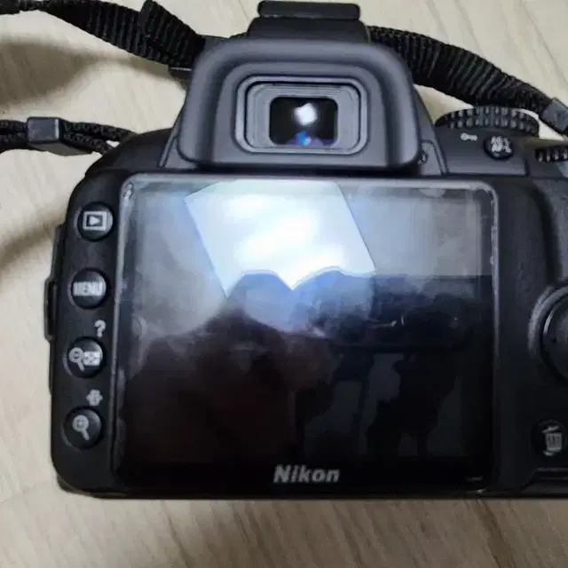 니콘D3000DSLR