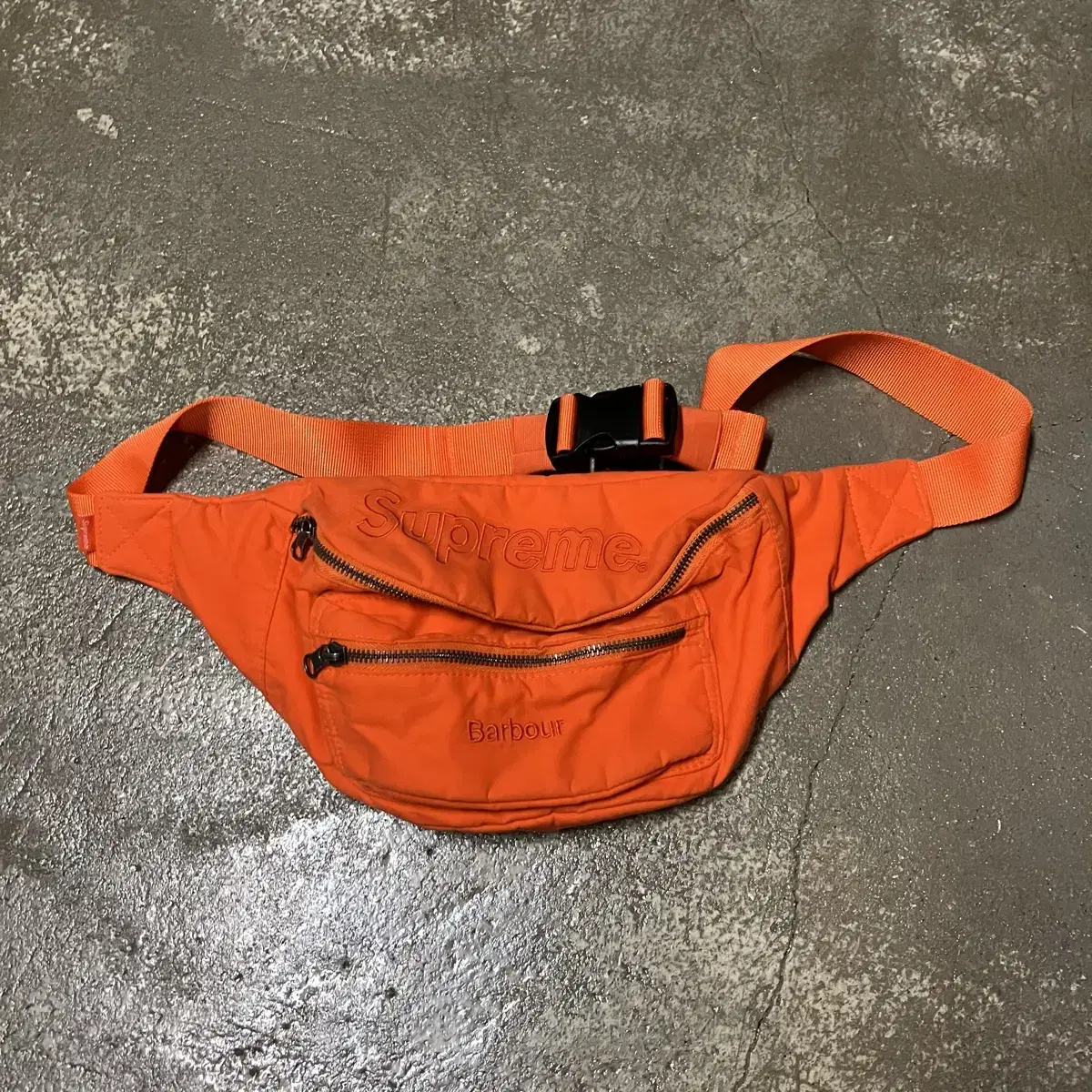 Supreme x Barbour Waxed Cotton Waist Bag