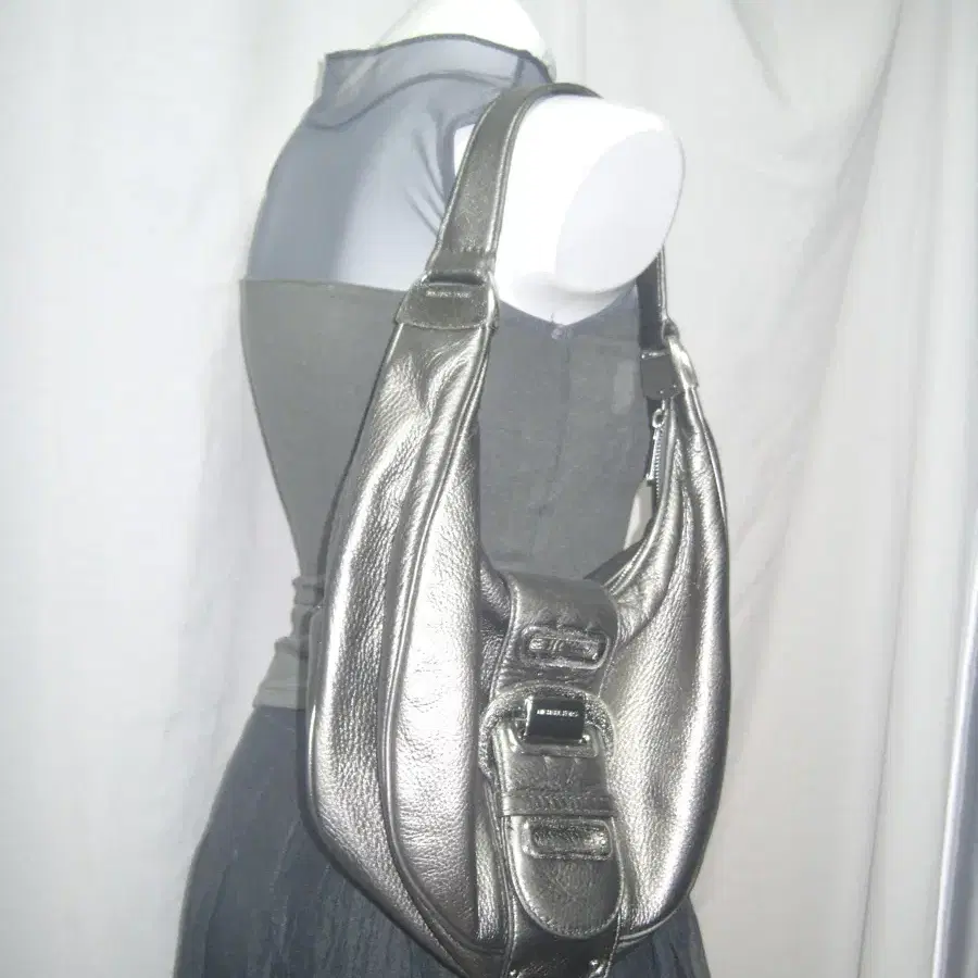 Silver metalic buckle bag