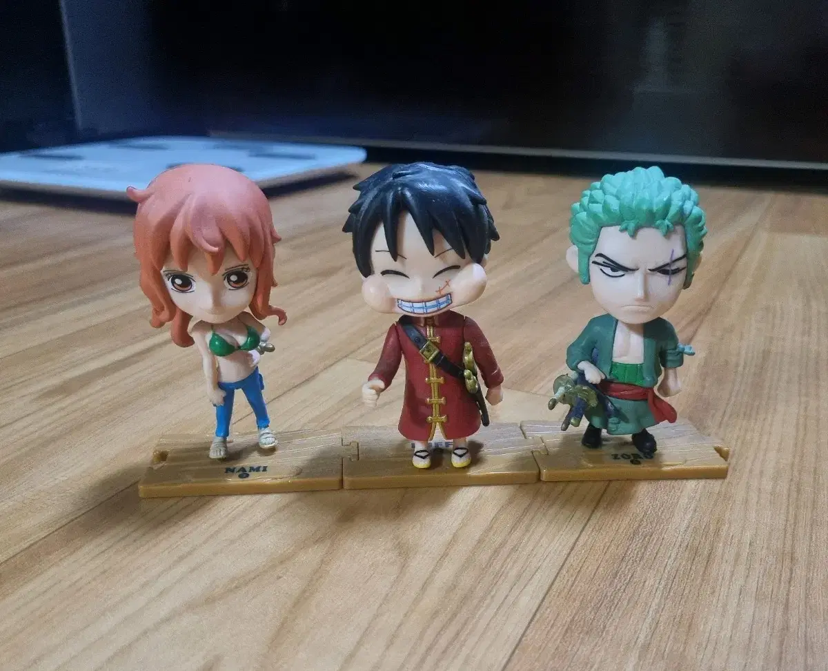 3 ONEPIECE Mini Figures bulk Quick sale