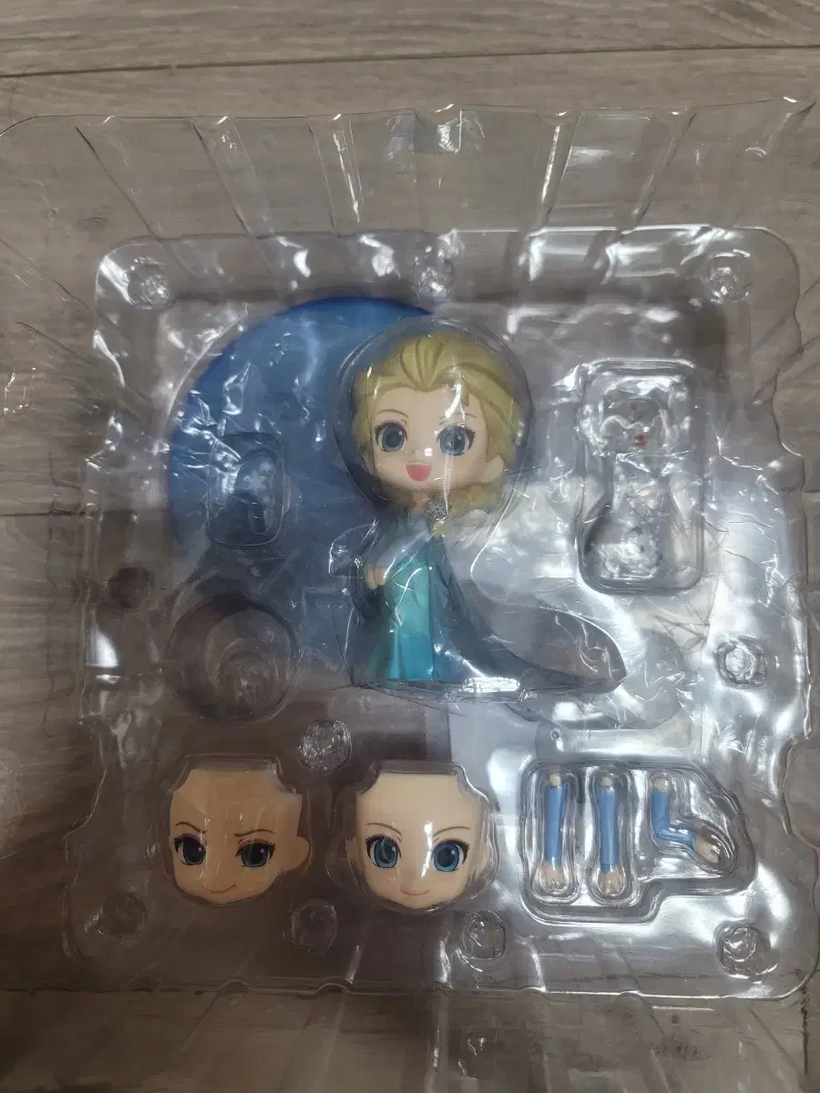 Elsa Nendoroid for sale