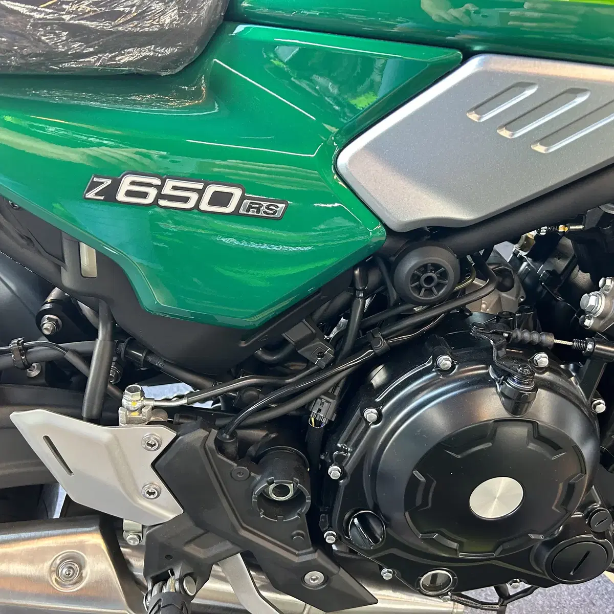 22년식 Z650 RS abs 신차 판매 (할인 프로모션)