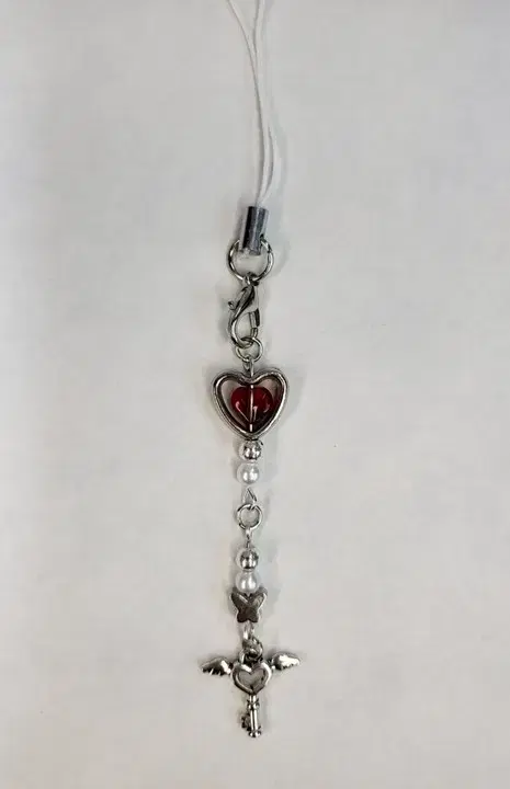 Silver Heart Point Keyring