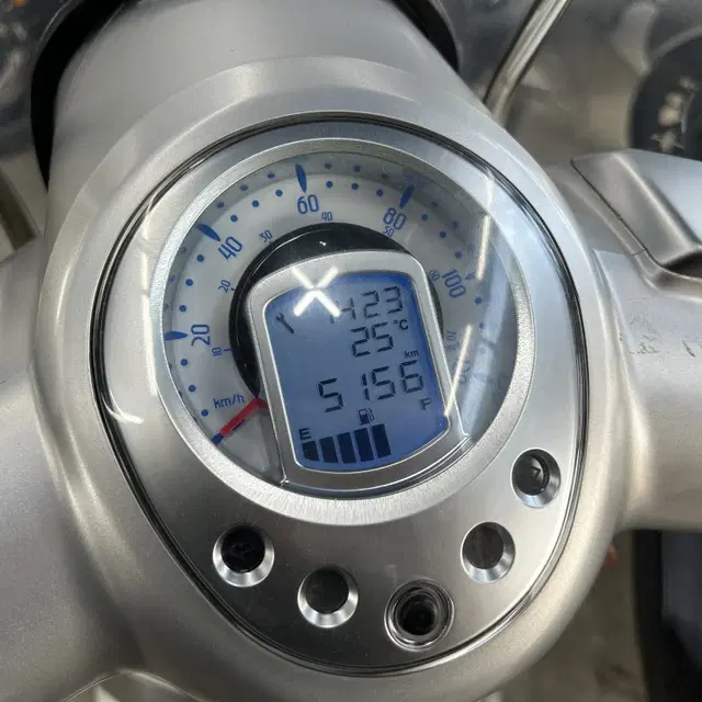 15년식 푸조 장고 스포츠125 (5,156km) 판매