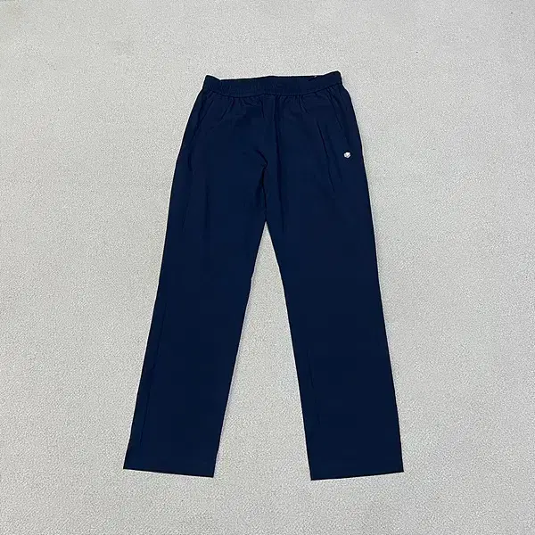 XL LeCarpe summer tracksuit pants N.4488