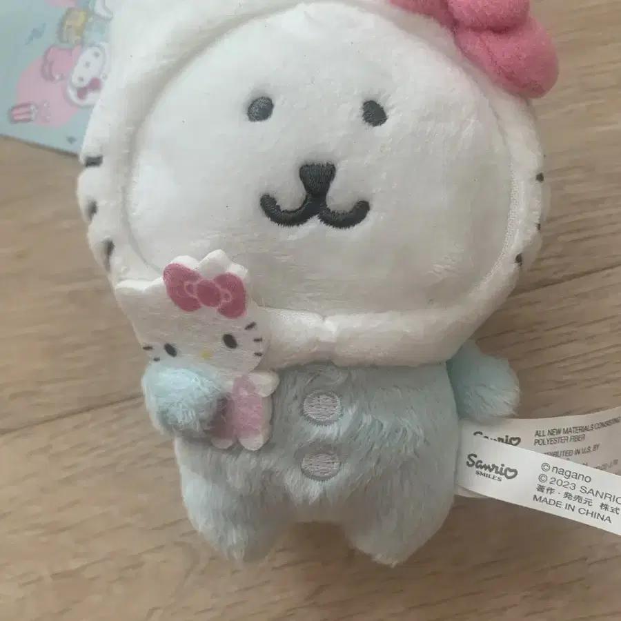 농담곰 헬로키티