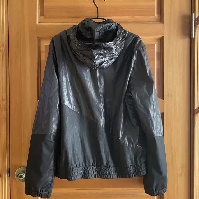 calvin klein technical shell jacket (M)