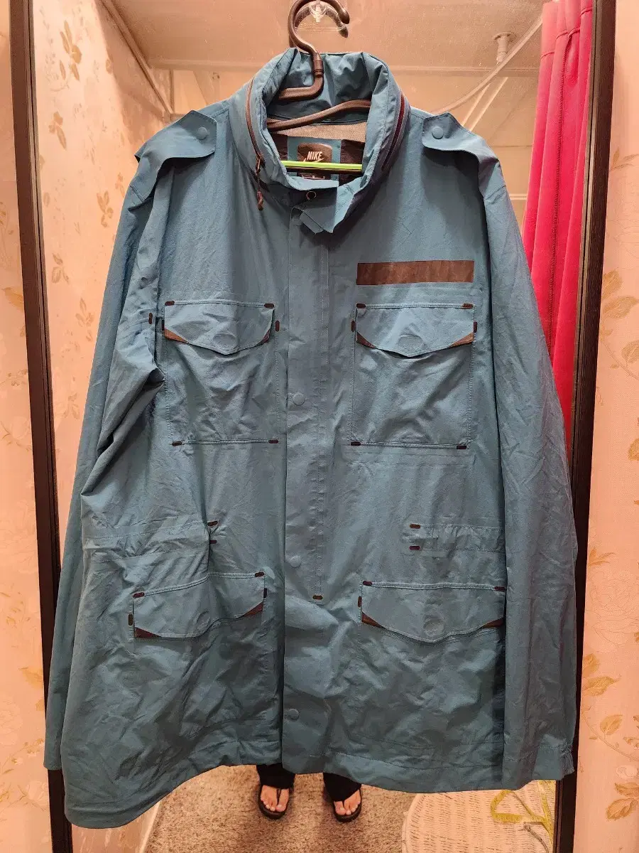 Nike Waterproof Jacket size L