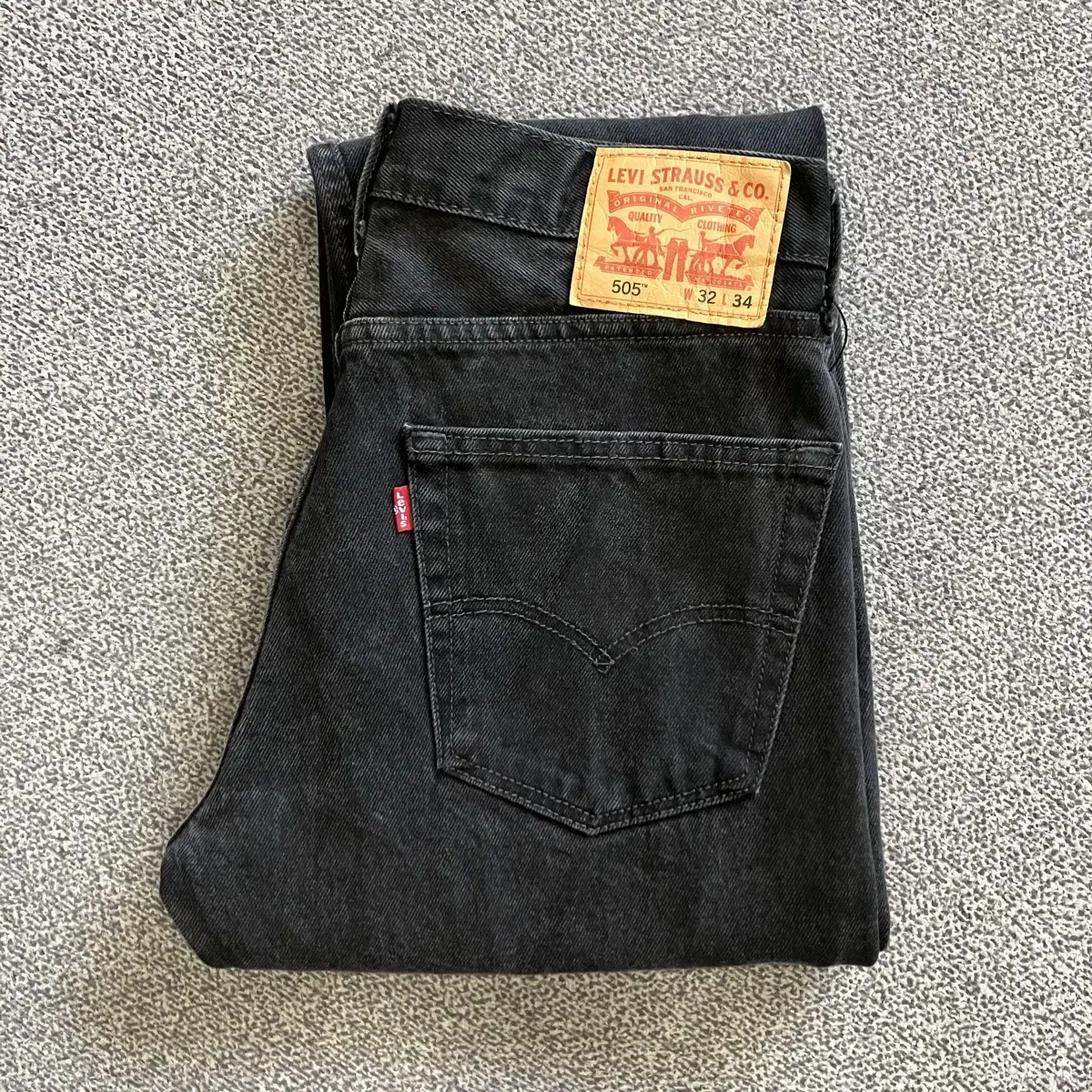 307 Levi's 505