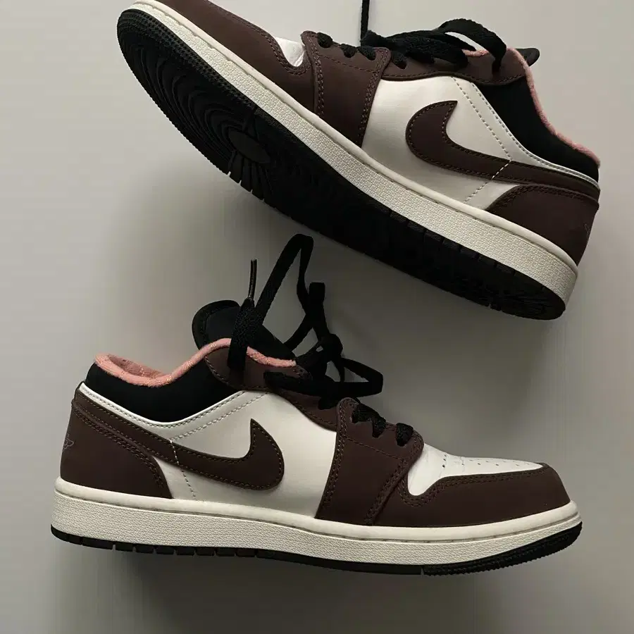 Jordan 1 Low SE Chocolate Bliss