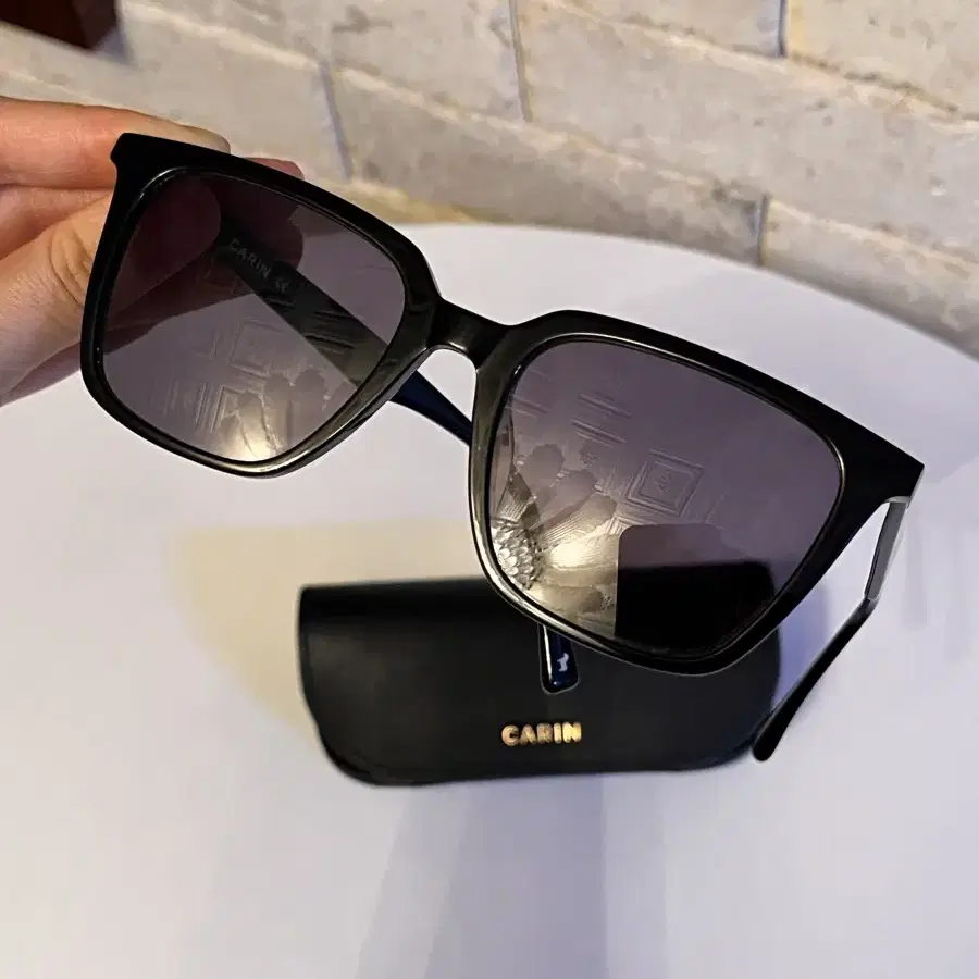 CARIN 카린 선글라스