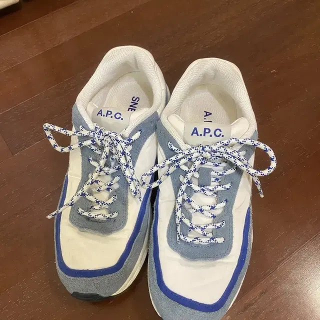 아페쎄 a.p.c 39사이즈