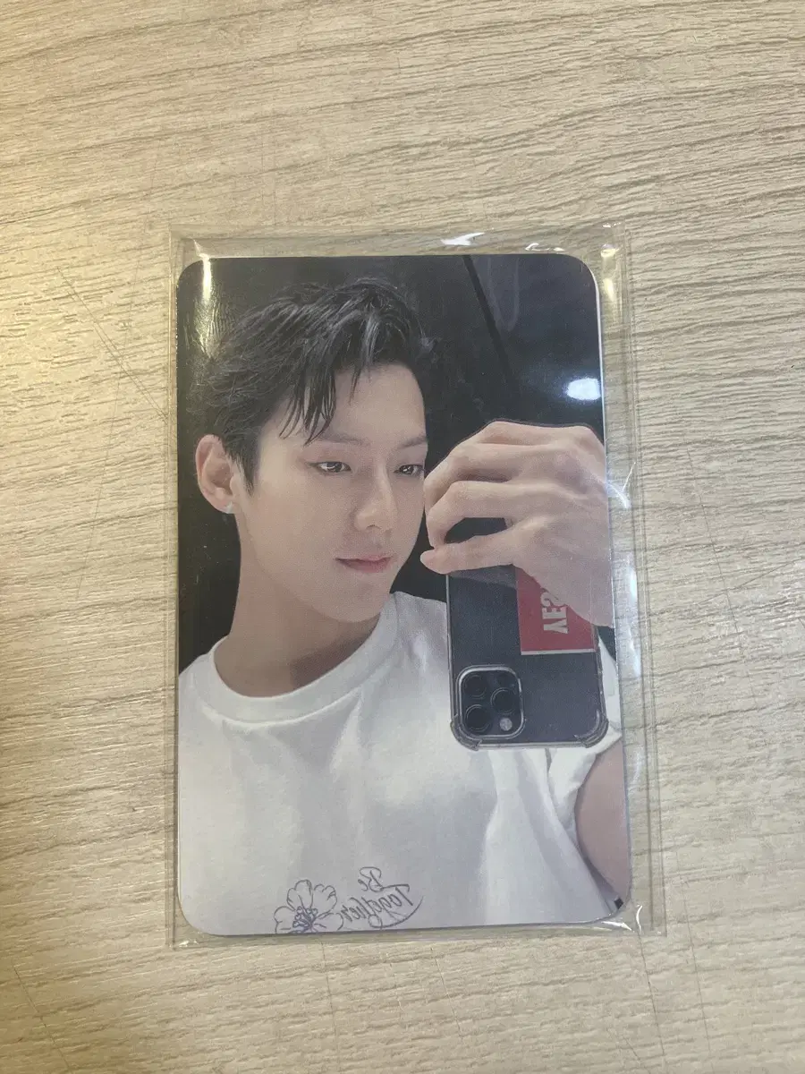 BTOB lee minhyuk sealed Movies pre-order benefit photocard WTS