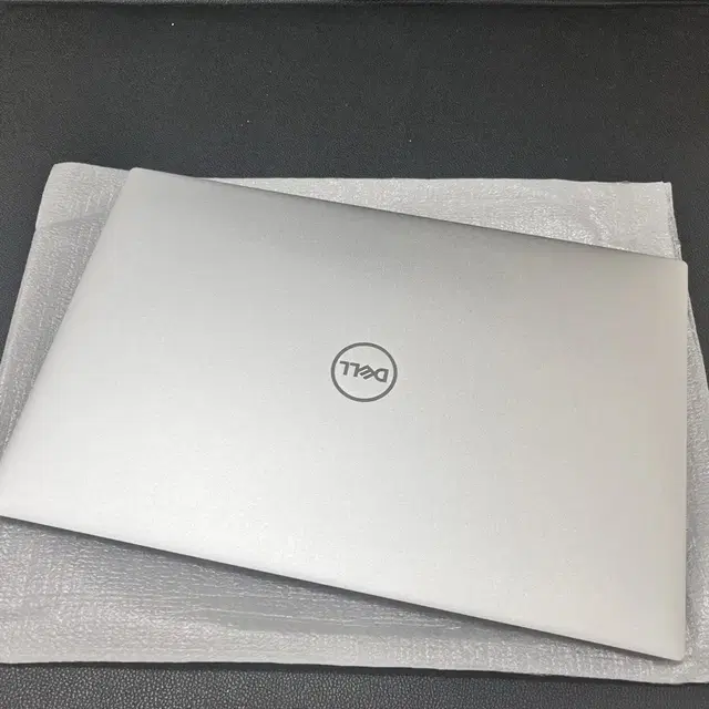 델 xps 15 9500 4k oled 터치스크린 (박스포함)