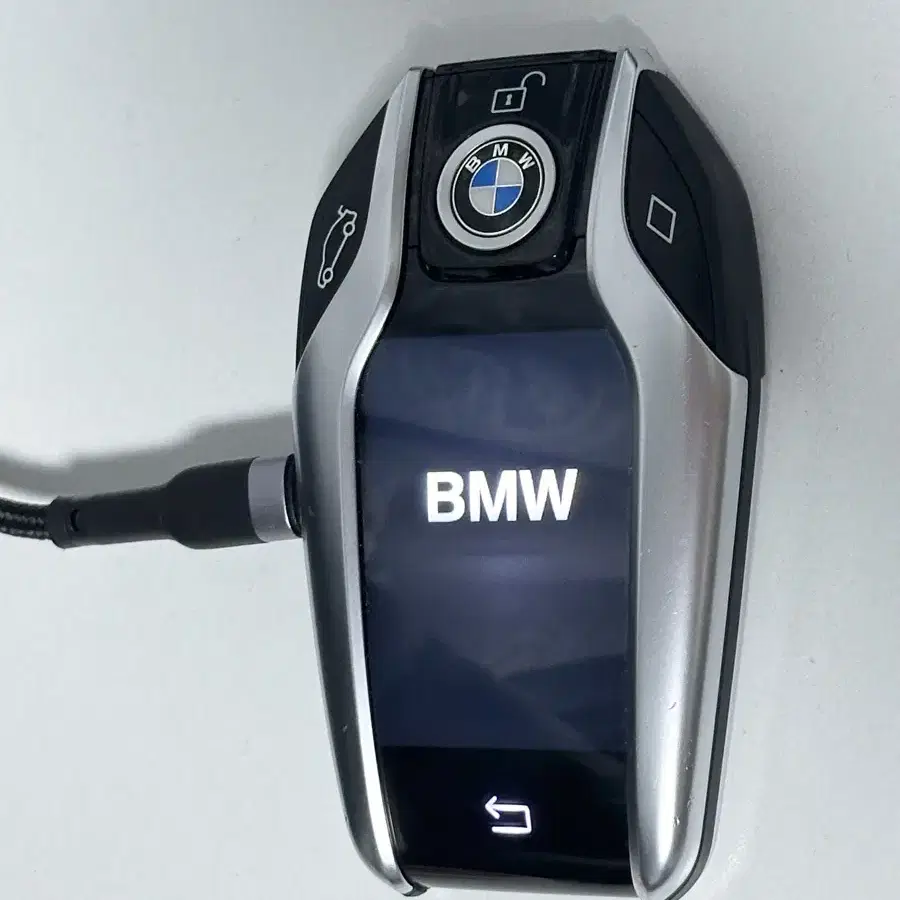 BMW 디스플레이 차키