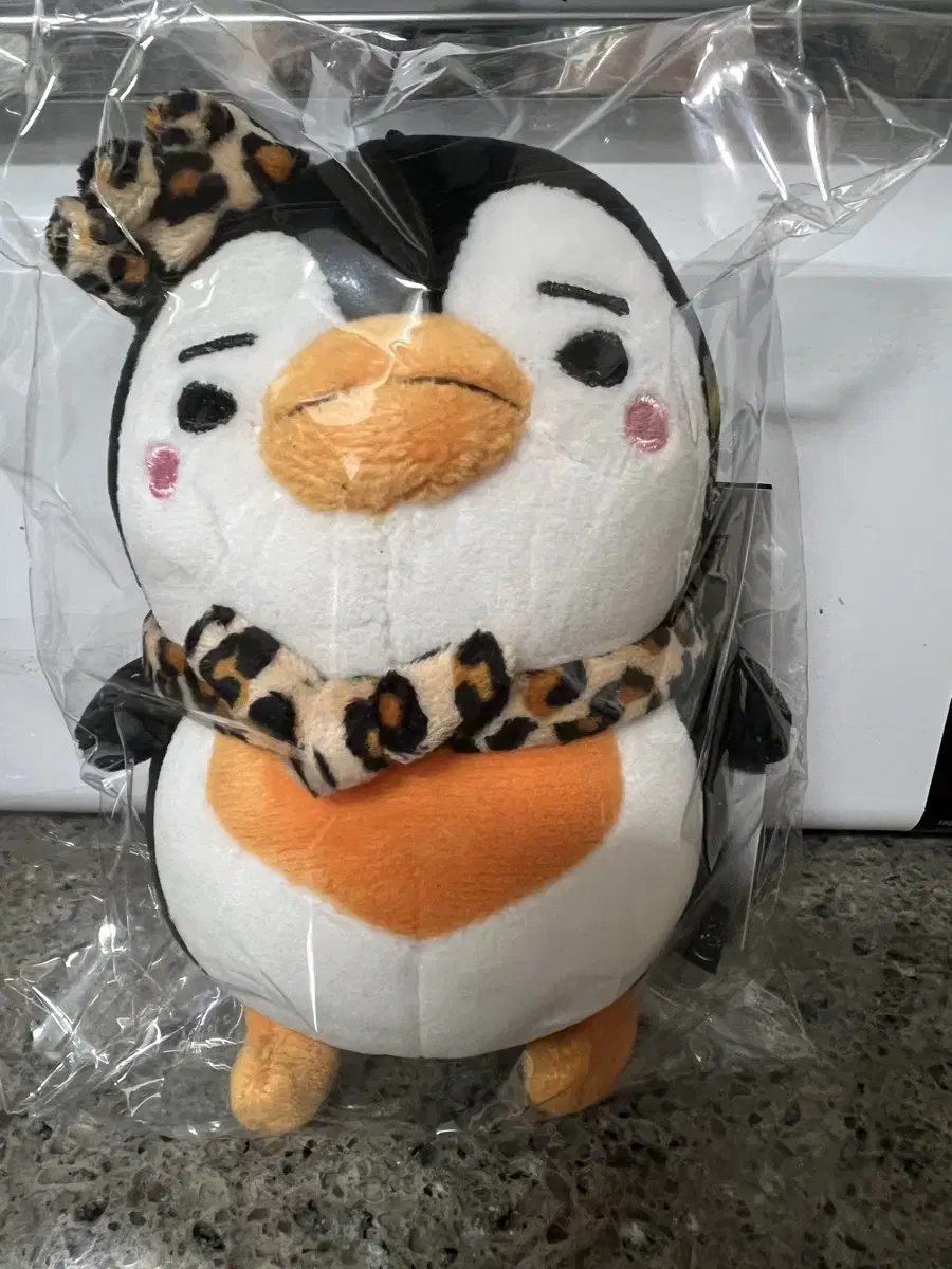 See you again lee junho penguinballpoint.keyring