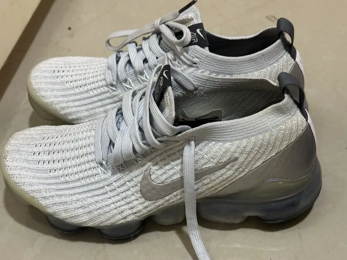 VaporMax Flyknit 3 White