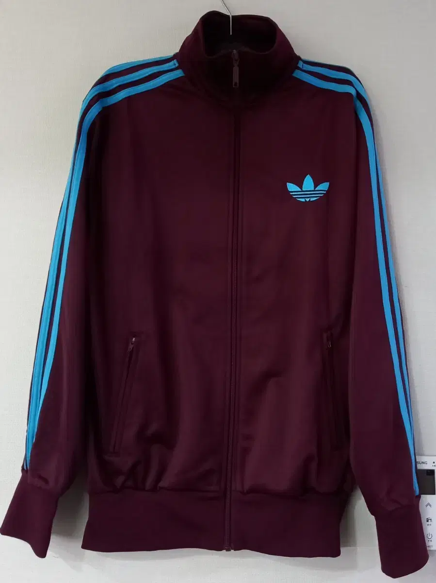 Adidas Firebird Burgundy Sky Blue Track Top Jersey in great condition 95