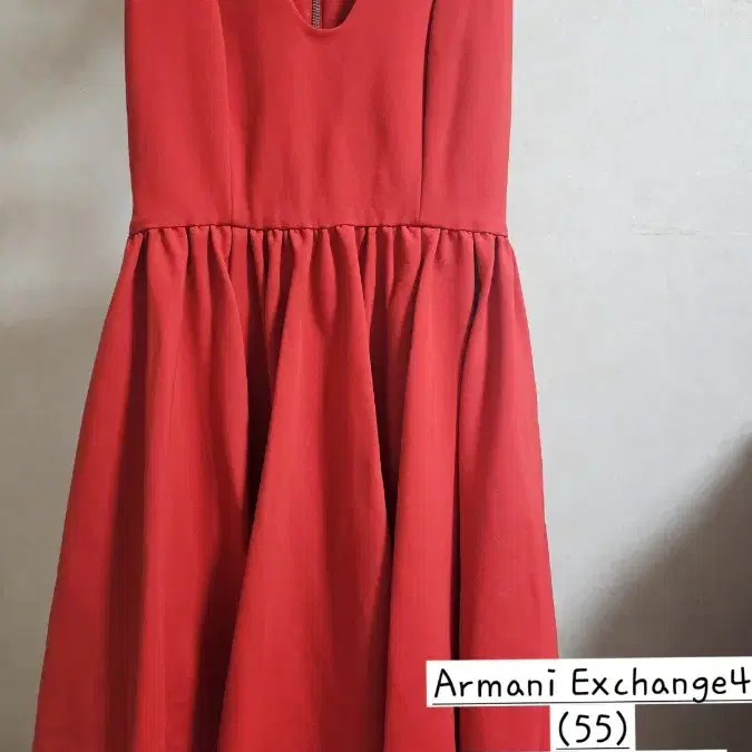 Armani Exchange4 드레스