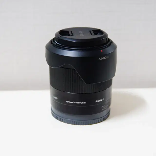 [소니] 여친렌즈 SEL 50mm f1.8 블랙 팝니다.(21만원)