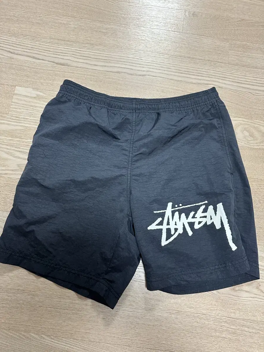 Natushi Watershorts Off Noir XS Sells