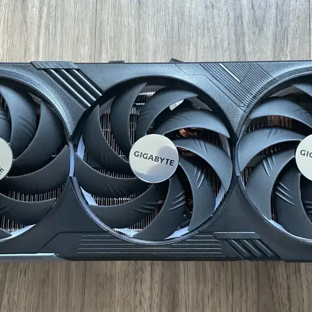 Gigabyte RTX4090, RTX4080 Gaming OC 방열판