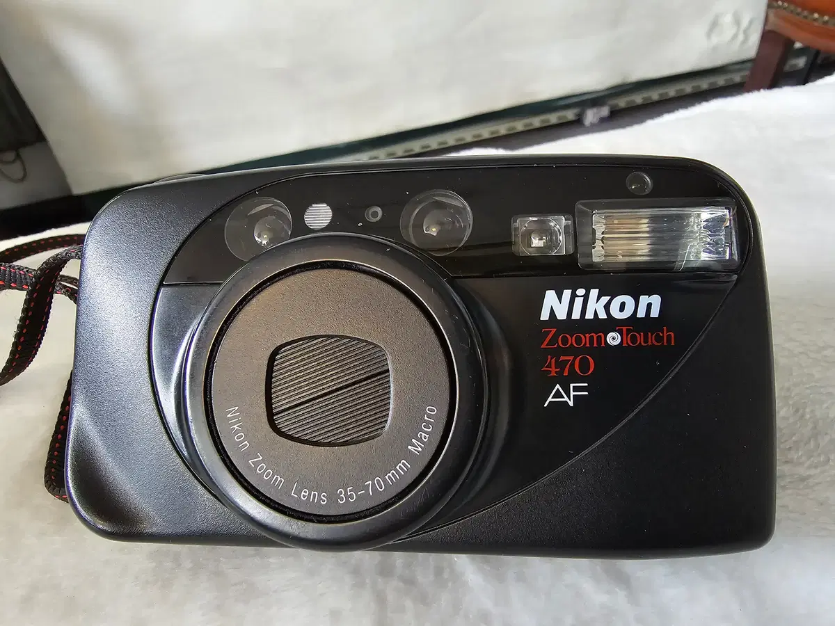 NIKON zoom touch 35~70