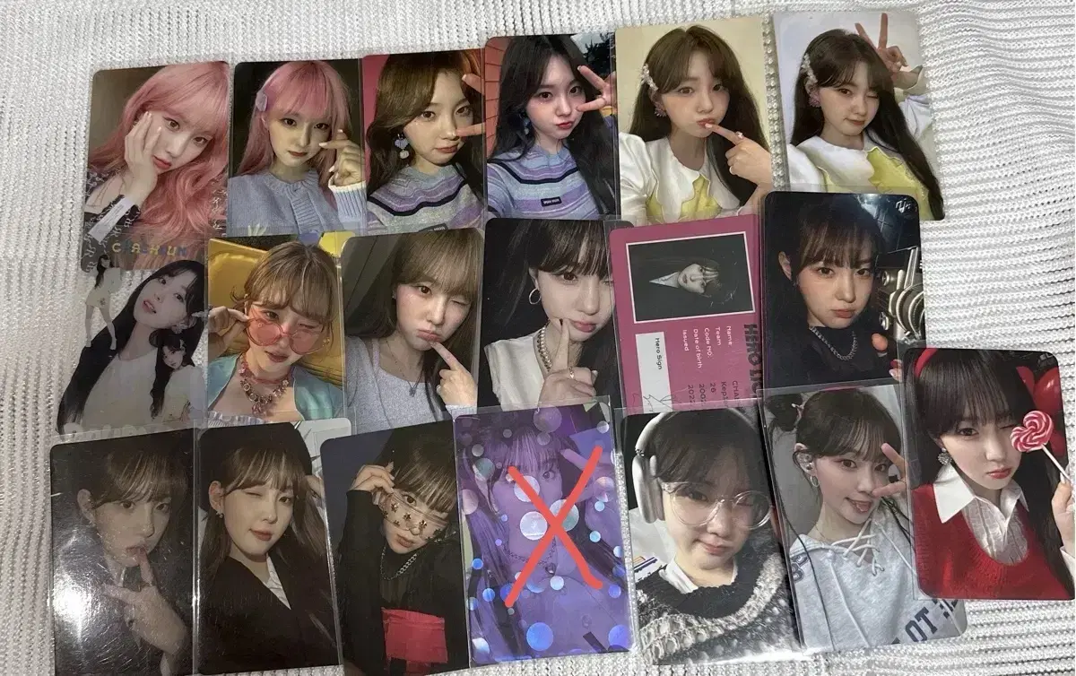 Chaehyun Kim photocard sells