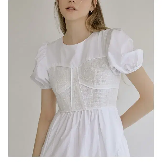 Re_L Meld tweed shirring dress (white)