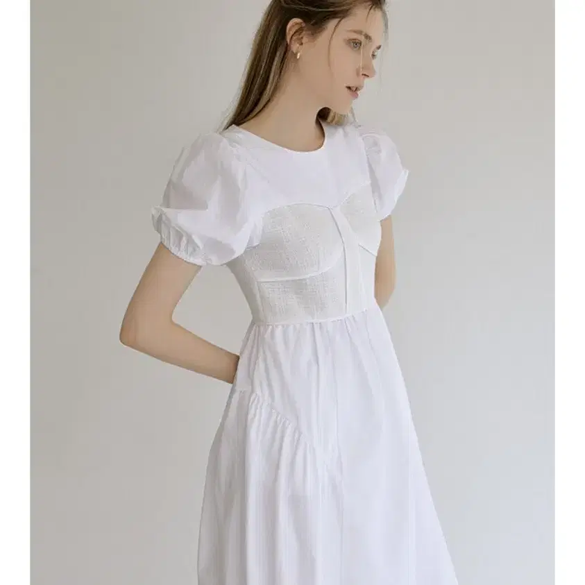 Re_L Meld tweed shirring dress (white)