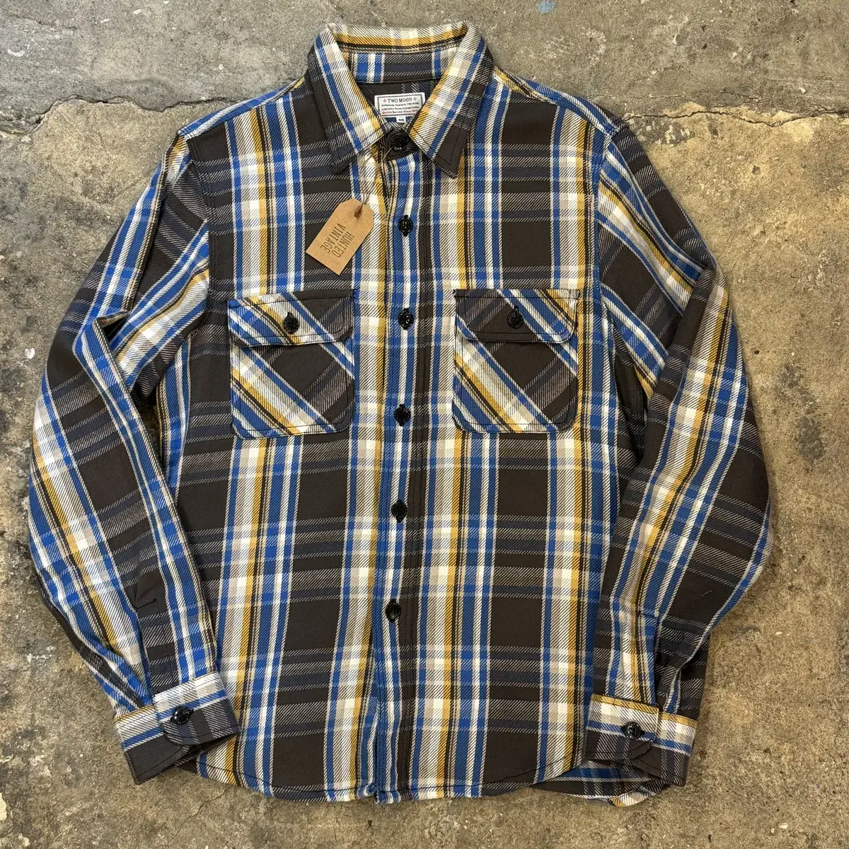 Two Moon Flannel Shirt (95)