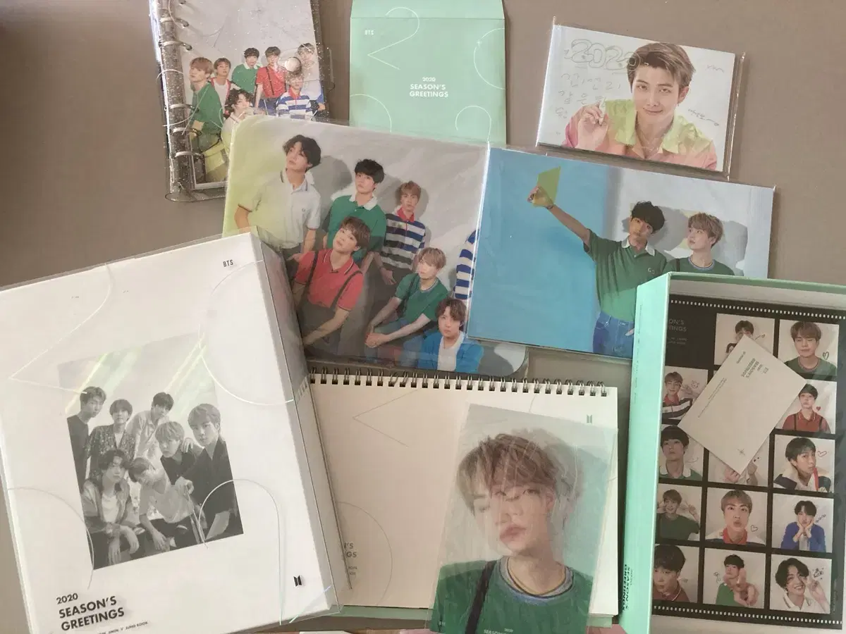 bts bts 2020 season's greetings yoon suga holograms