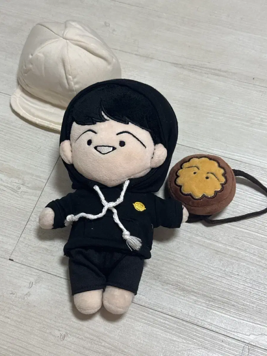 Schwartztart 20 cm doll wts