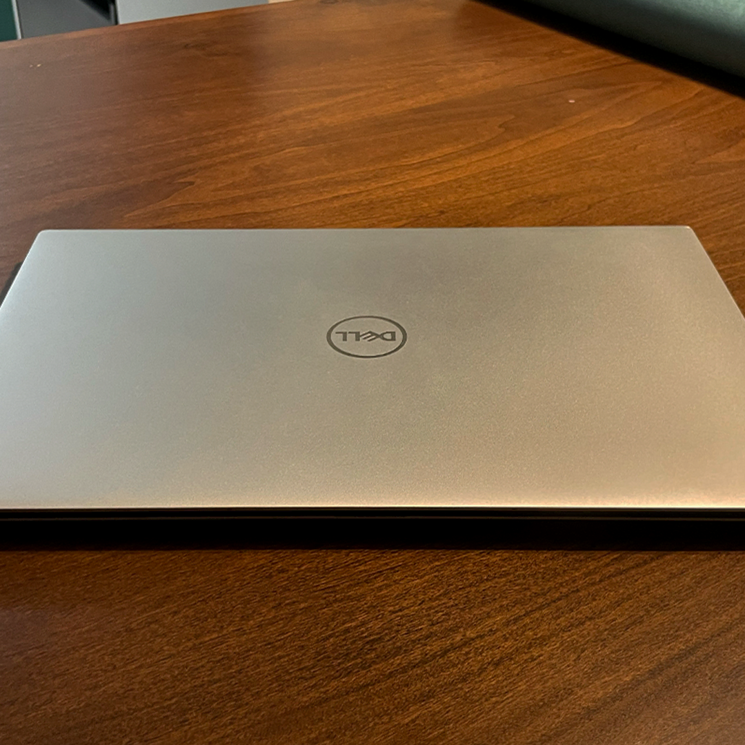 게이밍 노트북 DELL XPS 15 9500 모델 노트북 판매합니다!