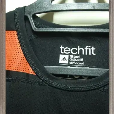 아디다스 정품 TECHFIT 기능성 휘트니스웨어