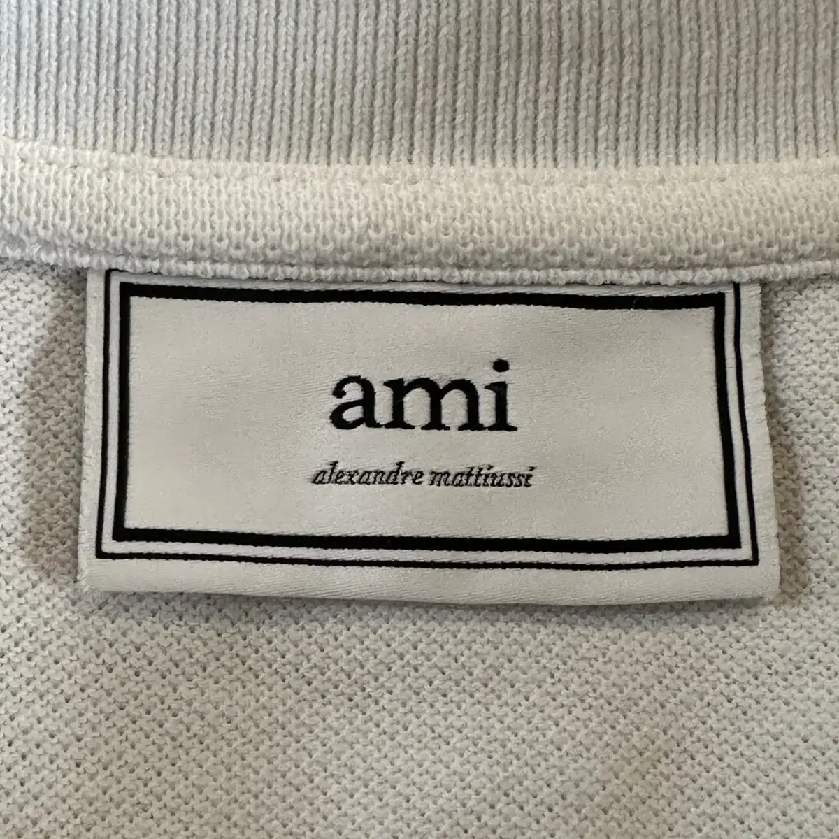 [2XL] 20SS 아미 AMI 스마일리 패치 PK 반팔 카라티 화이트