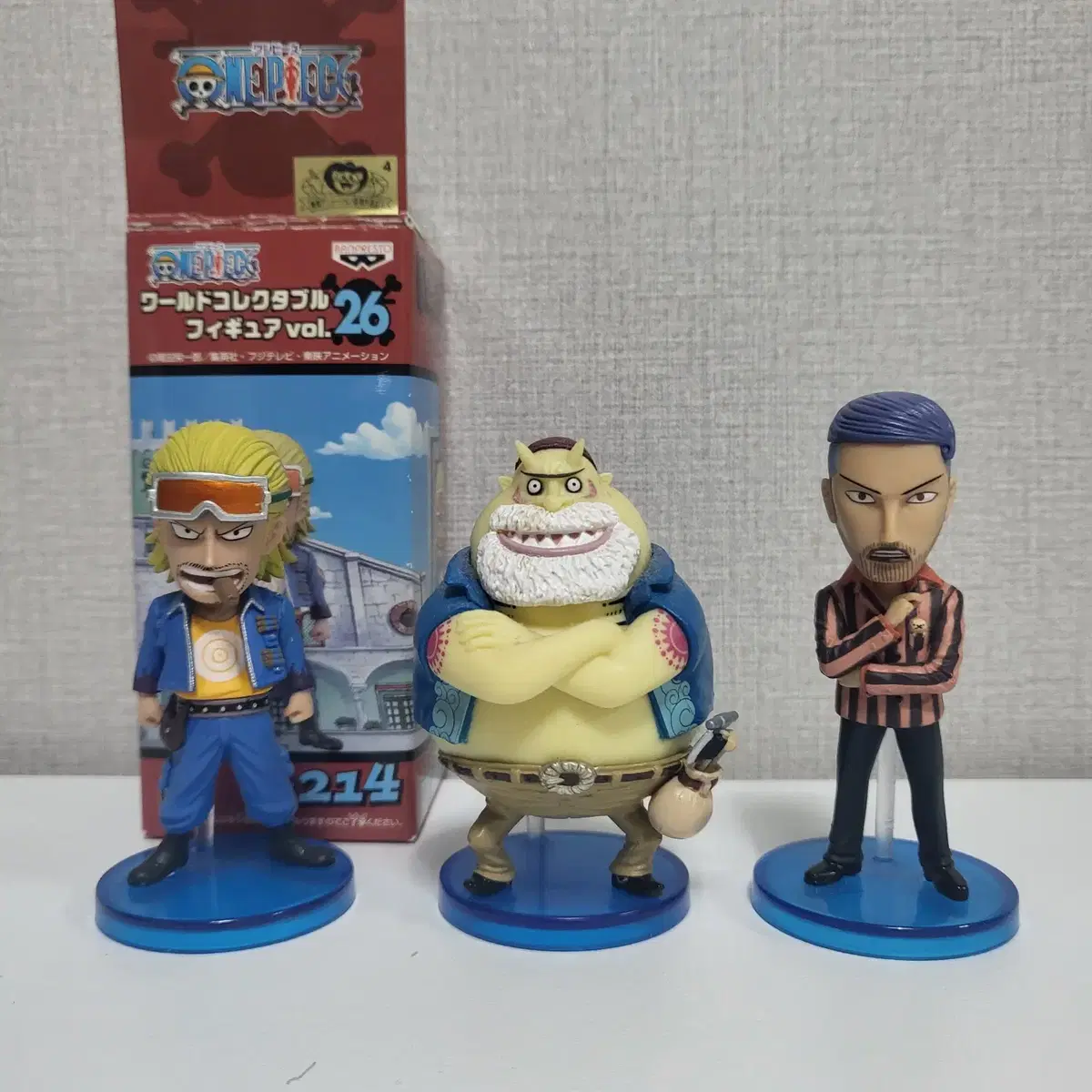 ONEPIECE Wall Call Waterseven Figures 3pcs Bulk