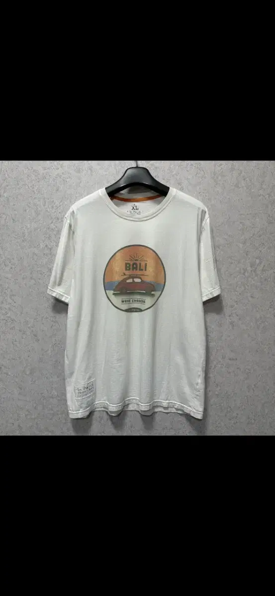 105 Bali Surf Loose Fit Short Sleeve T-Shirt