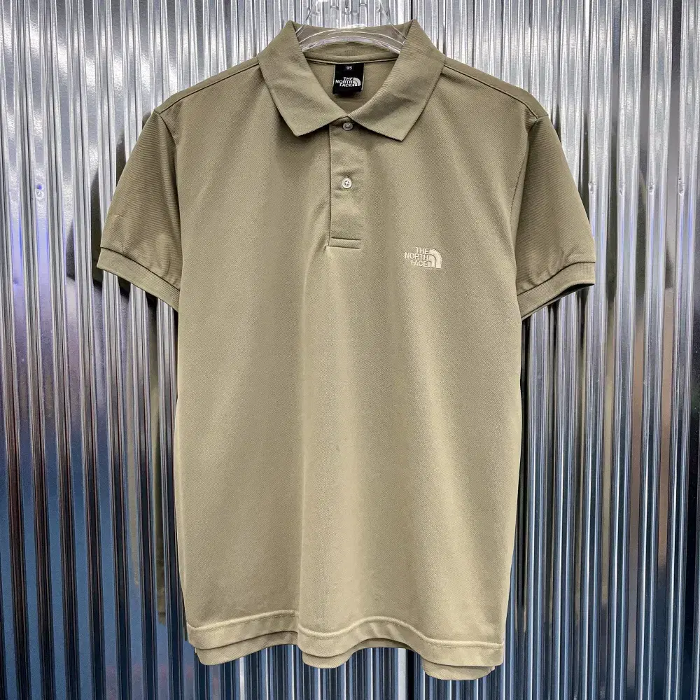 The North Face Cara Neck Short Sleeve PK Shirt (Domestic L)-N794