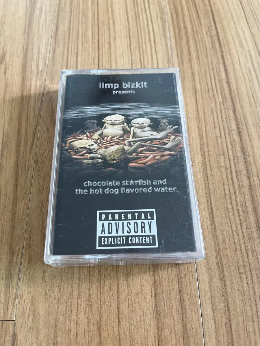 Pop cassette tape Limp bizkit - chocolate starfis