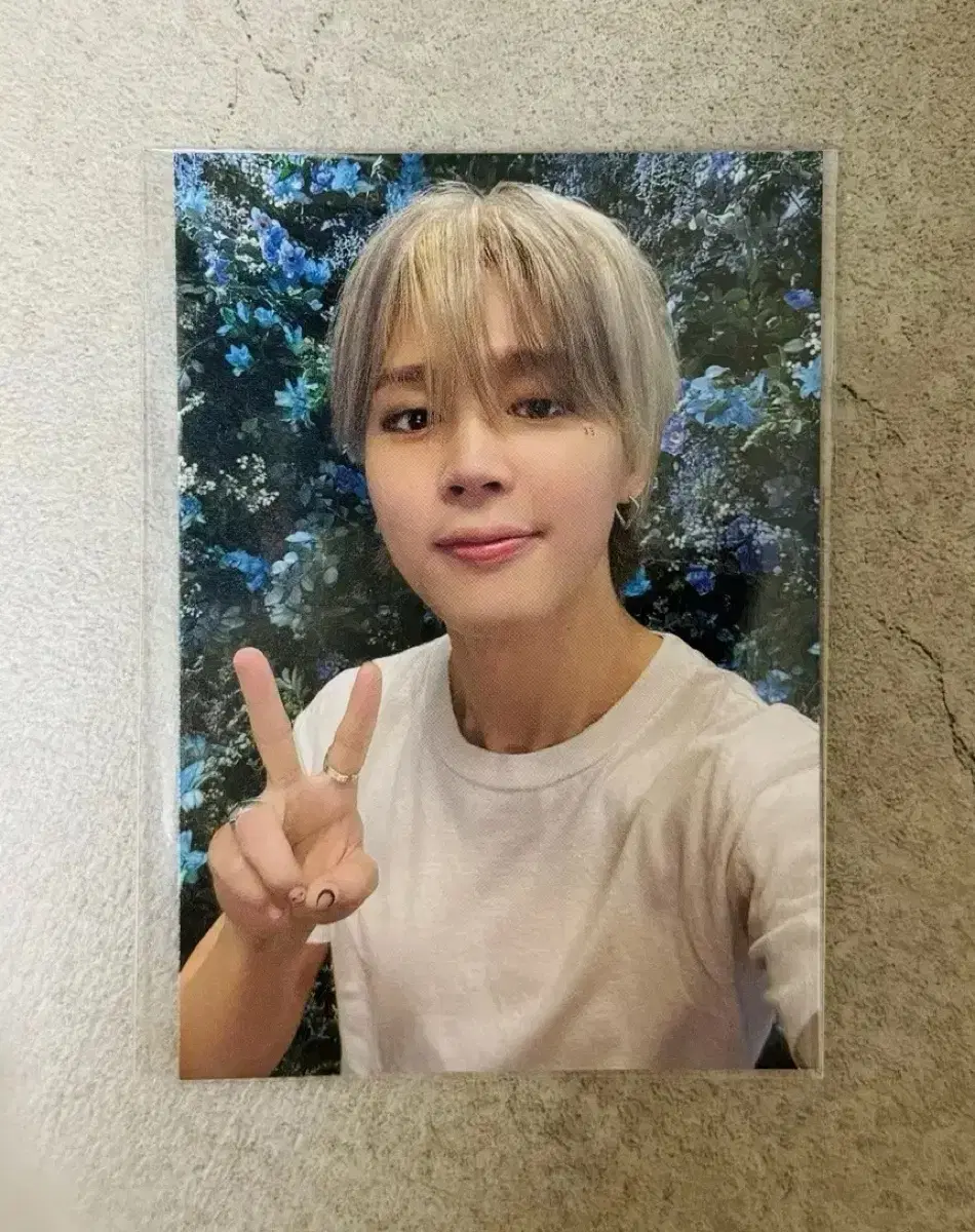 방탄소년단 지민 스메랄도 팝업 셔츠 BTS JIMIN MUSE POPUP