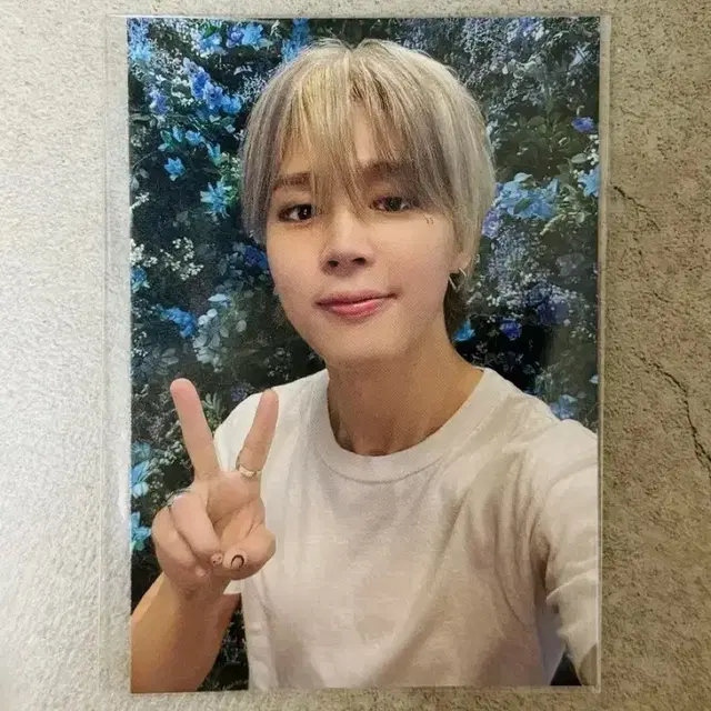 방탄소년단 지민 스메랄도 팝업 셔츠 BTS JIMIN MUSE POPUP