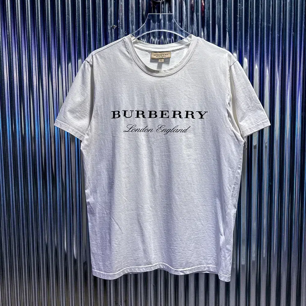 Burberry Lettering Vahn Tee (Domestic M) CC137