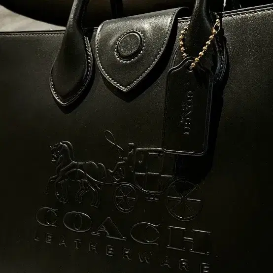 COACH 코치 핸드백 (새제품) 토드백 35 CR684 B4/BK