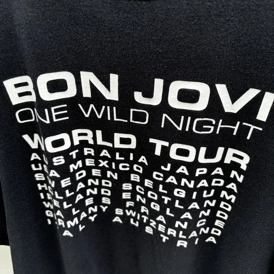 빈티지 bon jovi 2001 투어 밴드 티셔츠