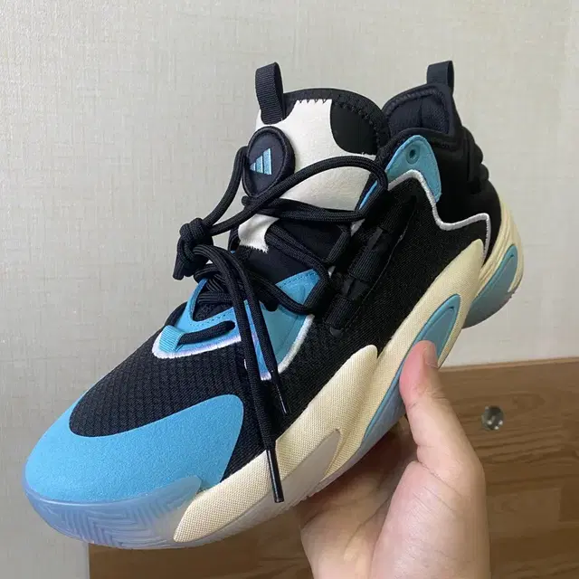 아디다스 byw 셀렉트 새상품(270mm)