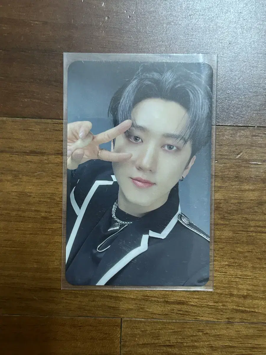 Changbin Five Star Alpo Photocard