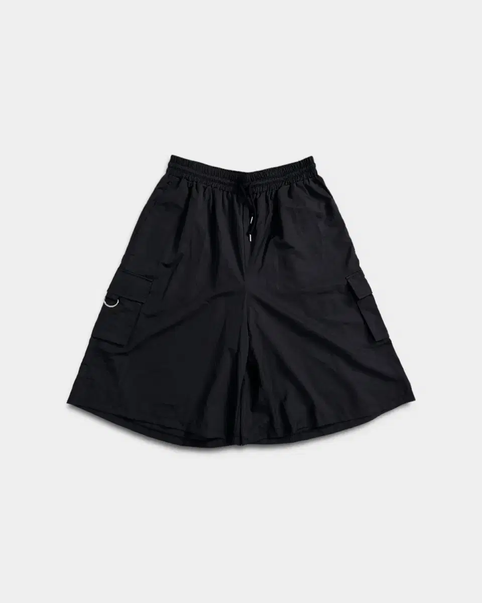 vintage black wide cargo shorts